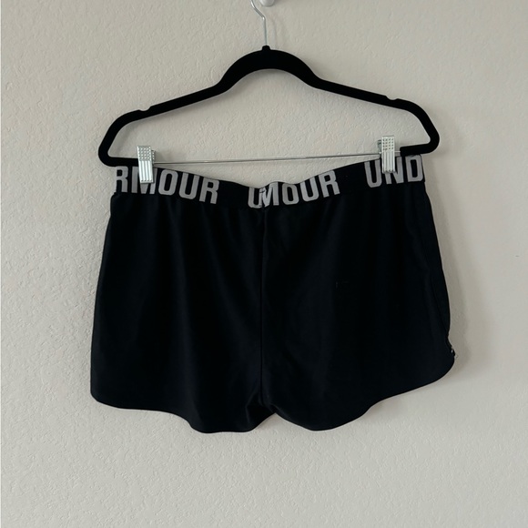 Under Armour Running Short Heatgear in Black Womens Large - Picture 3 of 4
